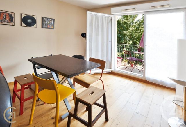 Afficher la photo en grand Appartement F4 à vendre - 4 pièces - 77.4 m2 - YERRES - 91 - ILE-DE-FRANCE - Century 21 Optimmo
