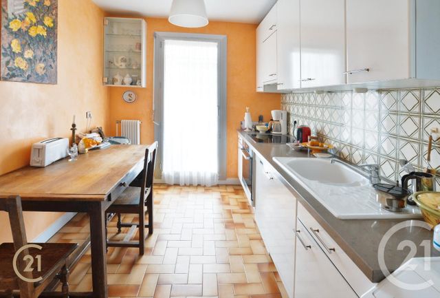 Afficher la photo en grand Appartement F5 à vendre - 5 pièces - 100.58 m2 - YERRES - 91 - ILE-DE-FRANCE - Century 21 Optimmo