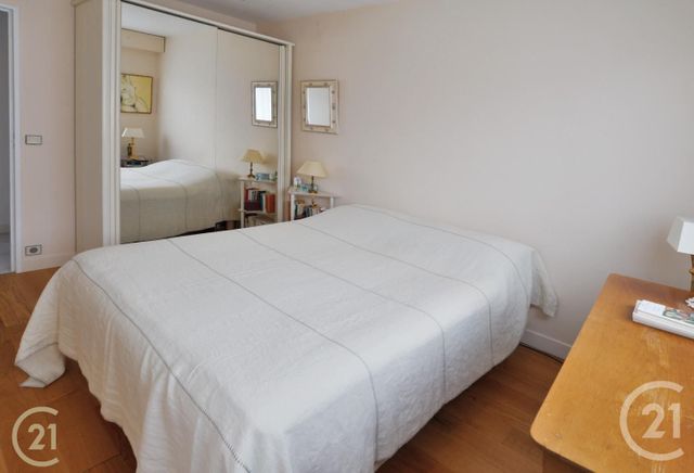 Afficher la photo en grand Appartement F5 à vendre - 5 pièces - 100.58 m2 - YERRES - 91 - ILE-DE-FRANCE - Century 21 Optimmo