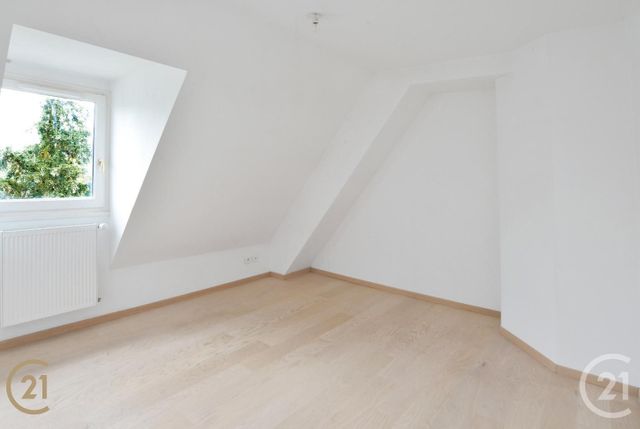 Afficher la photo en grand Appartement F4 à vendre - 4 pièces - 73.06 m2 - YERRES - 91 - ILE-DE-FRANCE - Century 21 Optimmo