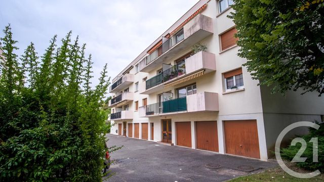 Appartement F3 à vendre - 3 pièces - 68.08 m2 - YERRES - 91 - ILE-DE-FRANCE - Century 21 Optimmo