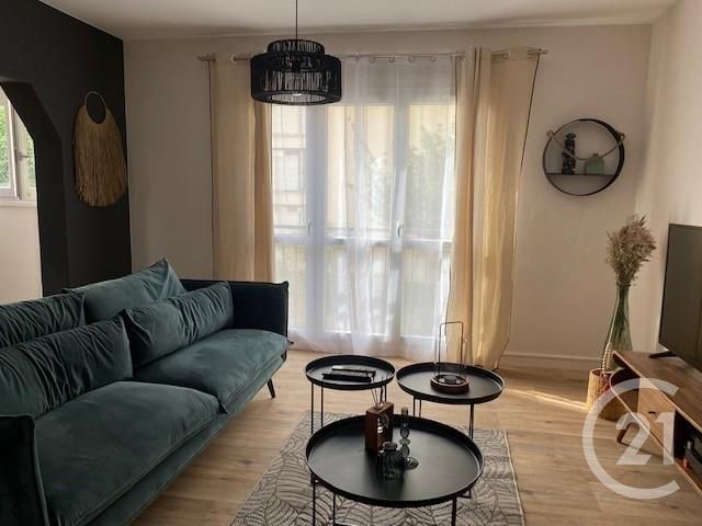 Appartement F4 à vendre - 4 pièces - 69.5 m2 - YERRES - 91 - ILE-DE-FRANCE - Century 21 Optimmo