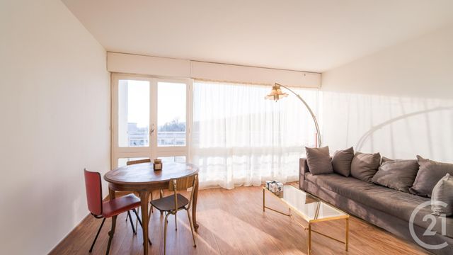 Appartement F3 à vendre - 3 pièces - 65.59 m2 - YERRES - 91 - ILE-DE-FRANCE - Century 21 Optimmo