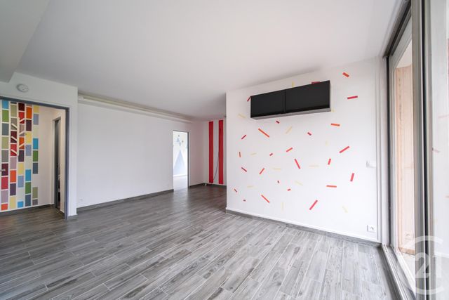 Appartement F4 à vendre - 4 pièces - 78.67 m2 - BOUSSY ST ANTOINE - 91 - ILE-DE-FRANCE - Century 21 Optimmo