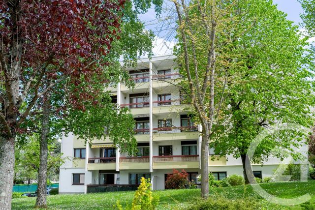 Appartement F2 à vendre - 2 pièces - 53.03 m2 - YERRES - 91 - ILE-DE-FRANCE - Century 21 Optimmo