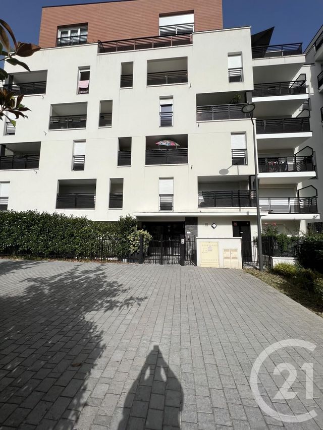 Appartement F2 à louer BOUSSY ST ANTOINE