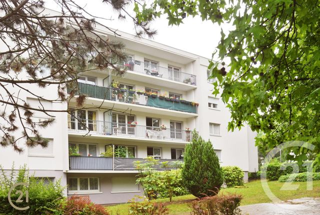 Appartement F3 à vendre - 3 pièces - 68.8 m2 - YERRES - 91 - ILE-DE-FRANCE - Century 21 Optimmo
