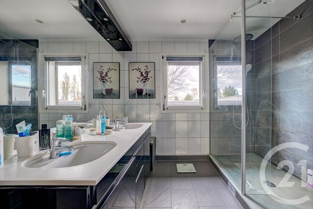 maison à vendre - 6 pièces - 150.0 m2 - YERRES - 91 - ILE-DE-FRANCE - Century 21 Optimmo