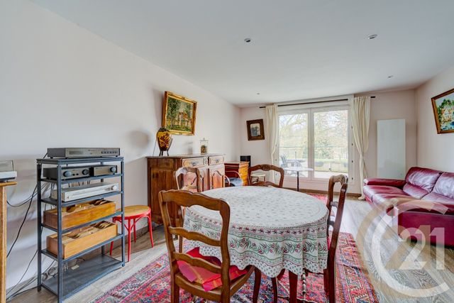 Appartement F3 à vendre - 3 pièces - 70.86 m2 - YERRES - 91 - ILE-DE-FRANCE - Century 21 Optimmo