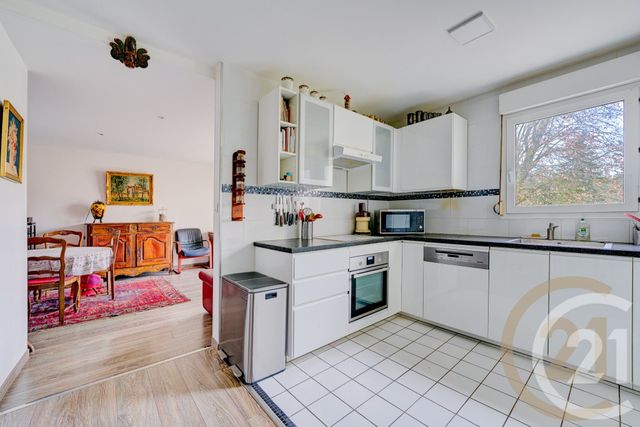 Appartement F3 à vendre - 3 pièces - 70.86 m2 - YERRES - 91 - ILE-DE-FRANCE - Century 21 Optimmo