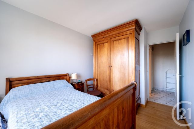 Appartement F3 à vendre - 2 pièces - 60.59 m2 - MONTGERON - 91 - ILE-DE-FRANCE - Century 21 Optimmo