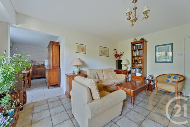 Appartement F5 à vendre - 5 pièces - 99.43 m2 - YERRES - 91 - ILE-DE-FRANCE - Century 21 Optimmo