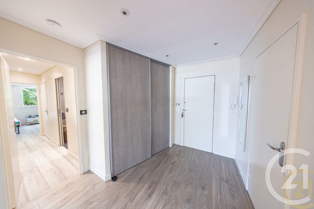 Appartement F4 à vendre - 4 pièces - 83.25 m2 - YERRES - 91 - ILE-DE-FRANCE - Century 21 Optimmo