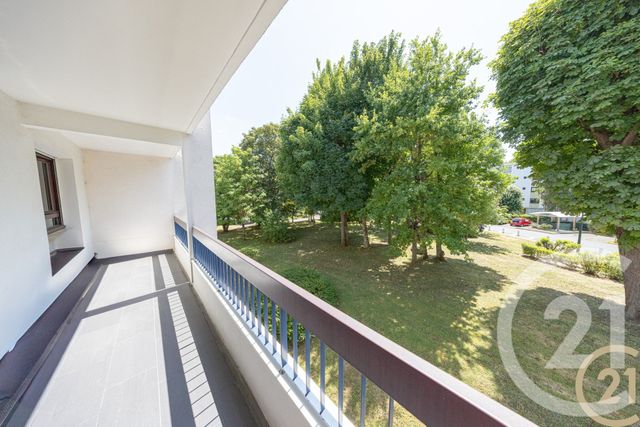 Appartement F4 à vendre - 4 pièces - 83.25 m2 - YERRES - 91 - ILE-DE-FRANCE - Century 21 Optimmo