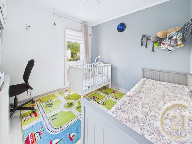 Appartement F3 à vendre - 3 pièces - 58.73 m2 - YERRES - 91 - ILE-DE-FRANCE - Century 21 Optimmo