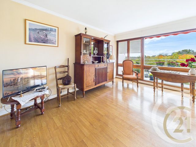 Appartement T3 à vendre - 3 pièces - 66.17 m2 - YERRES - 91 - ILE-DE-FRANCE - Century 21 Optimmo