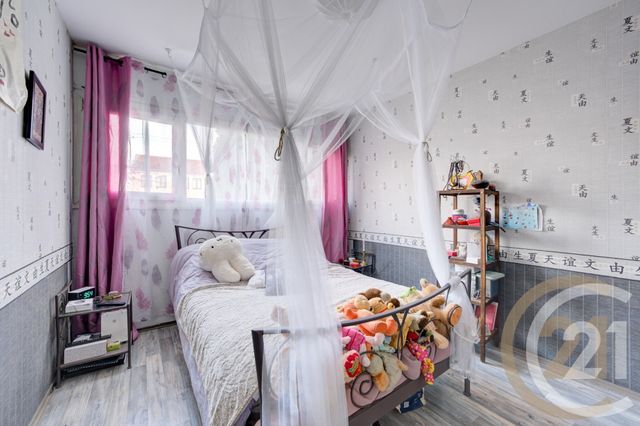 Appartement F4 à vendre - 4 pièces - 69.0 m2 - YERRES - 91 - ILE-DE-FRANCE - Century 21 Optimmo