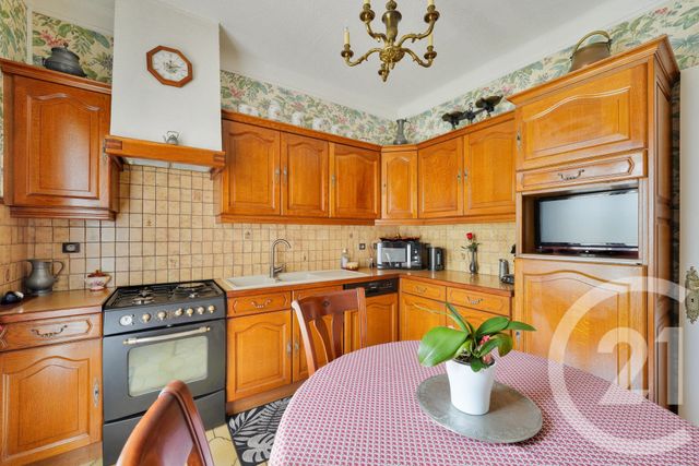 maison à vendre - 5 pièces - 83.04 m2 - COMBS LA VILLE - 77 - ILE-DE-FRANCE - Century 21 Optimmo