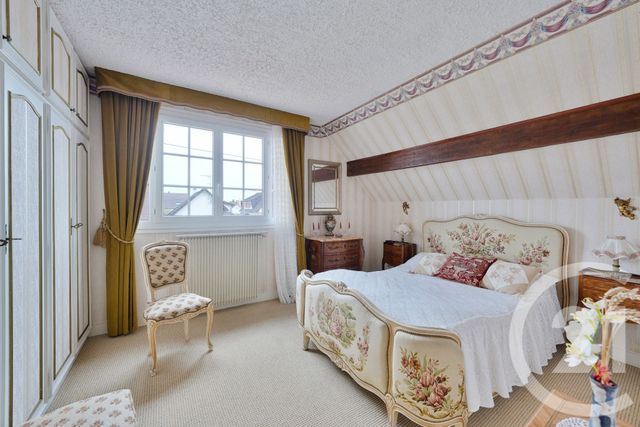 maison à vendre - 5 pièces - 83.04 m2 - COMBS LA VILLE - 77 - ILE-DE-FRANCE - Century 21 Optimmo