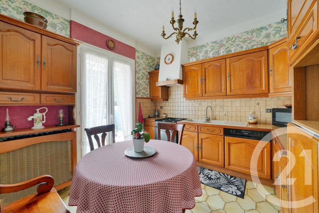 maison à vendre - 5 pièces - 83.04 m2 - COMBS LA VILLE - 77 - ILE-DE-FRANCE - Century 21 Optimmo