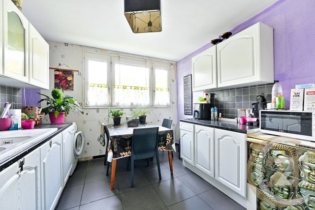 Appartement F4 à vendre - 4 pièces - 81.04 m2 - YERRES - 91 - ILE-DE-FRANCE - Century 21 Optimmo