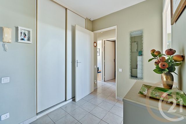 Afficher la photo en grand Appartement F3 à vendre - 3 pièces - 69.3 m2 - YERRES - 91 - ILE-DE-FRANCE - Century 21 Optimmo