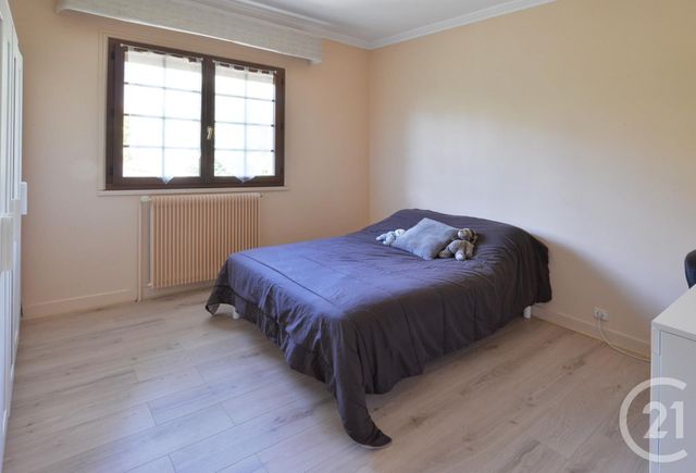 maison à vendre - 7 pièces - 217.9 m2 - YERRES - 91 - ILE-DE-FRANCE - Century 21 Optimmo