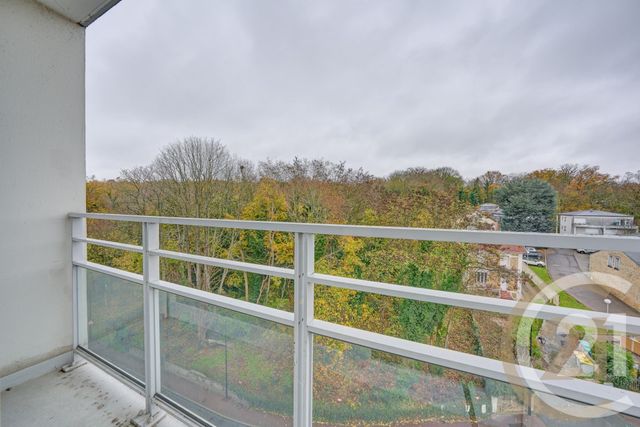 Appartement F3 à vendre - 3 pièces - 66.0 m2 - YERRES - 91 - ILE-DE-FRANCE - Century 21 Optimmo
