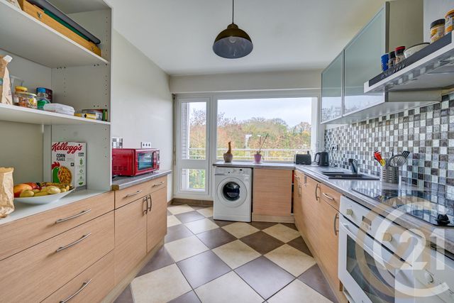 Appartement F3 à vendre - 3 pièces - 66.0 m2 - YERRES - 91 - ILE-DE-FRANCE - Century 21 Optimmo