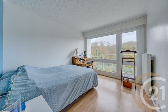 Appartement F3 à vendre - 3 pièces - 66.0 m2 - YERRES - 91 - ILE-DE-FRANCE - Century 21 Optimmo