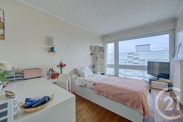 Appartement F3 à vendre - 3 pièces - 66.0 m2 - YERRES - 91 - ILE-DE-FRANCE - Century 21 Optimmo