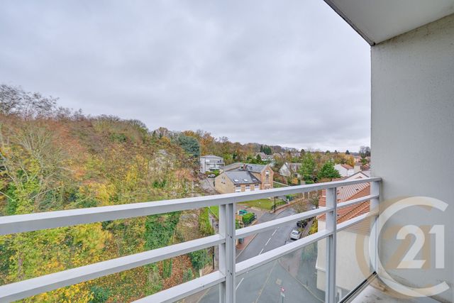 Appartement F3 à vendre - 3 pièces - 66.0 m2 - YERRES - 91 - ILE-DE-FRANCE - Century 21 Optimmo