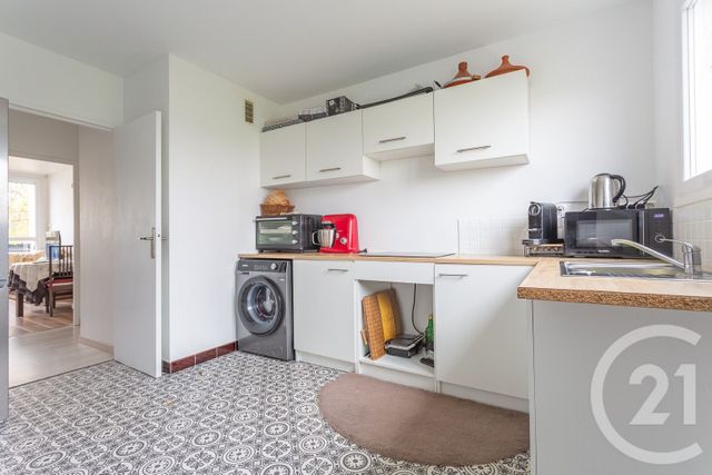 Appartement F3 à vendre - 3 pièces - 58.06 m2 - YERRES - 91 - ILE-DE-FRANCE - Century 21 Optimmo