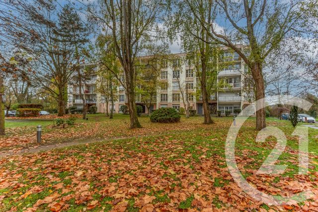 Appartement F3 à vendre - 3 pièces - 58.06 m2 - YERRES - 91 - ILE-DE-FRANCE - Century 21 Optimmo