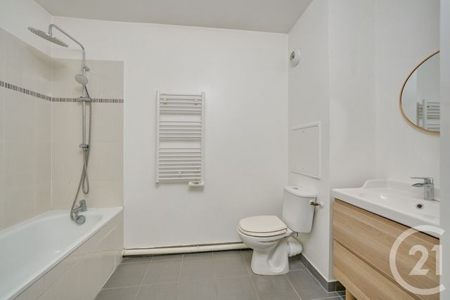 Appartement Studio à vendre - 1 pièce - 34.01 m2 - YERRES - 91 - ILE-DE-FRANCE - Century 21 Optimmo