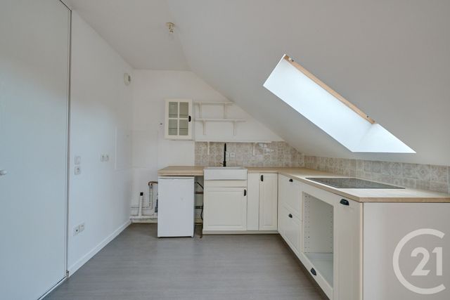 Appartement Studio à vendre - 1 pièce - 34.01 m2 - YERRES - 91 - ILE-DE-FRANCE - Century 21 Optimmo