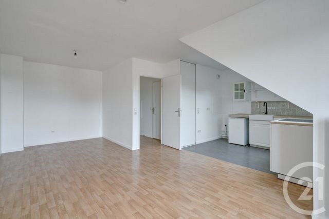 Appartement Studio à vendre - 1 pièce - 34.01 m2 - YERRES - 91 - ILE-DE-FRANCE - Century 21 Optimmo
