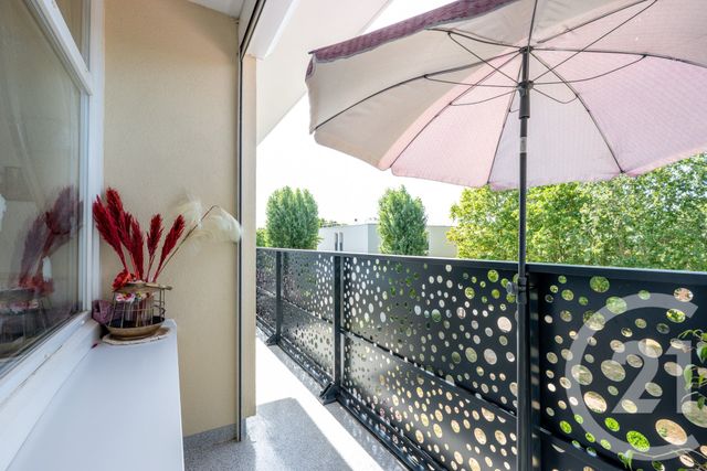 Appartement F4 à vendre - 4 pièces - 79.15 m2 - CROSNE - 91 - ILE-DE-FRANCE - Century 21 Optimmo
