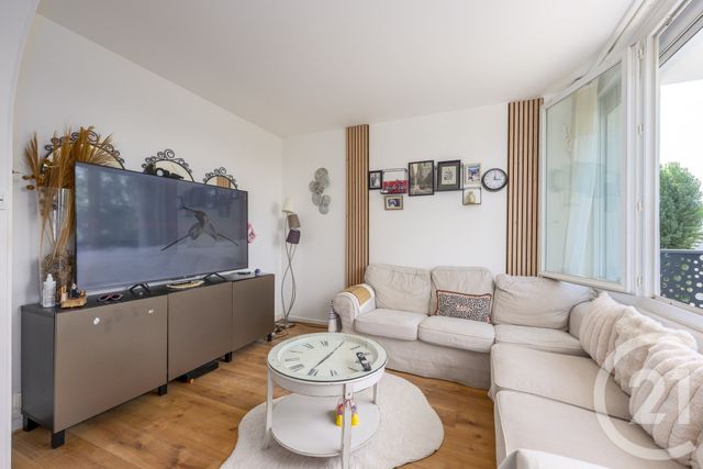 Appartement F4 à vendre - 4 pièces - 79.15 m2 - CROSNE - 91 - ILE-DE-FRANCE - Century 21 Optimmo