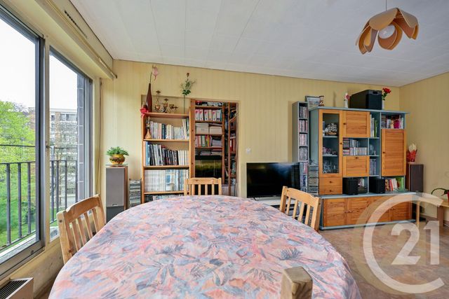 Appartement F4 à vendre - 4 pièces - 80.32 m2 - BRUNOY - 91 - ILE-DE-FRANCE - Century 21 Optimmo