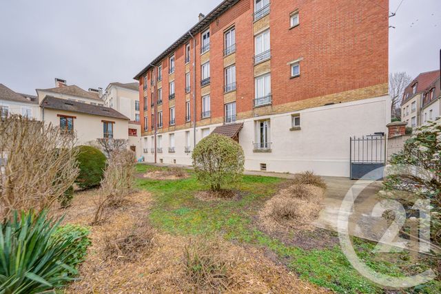 Appartement F2 à vendre - 2 pièces - 39.9 m2 - YERRES - 91 - ILE-DE-FRANCE - Century 21 Optimmo