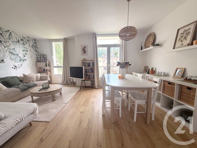 Appartement F3 à vendre - 3 pièces - 57.01 m2 - YERRES - 91 - ILE-DE-FRANCE - Century 21 Optimmo