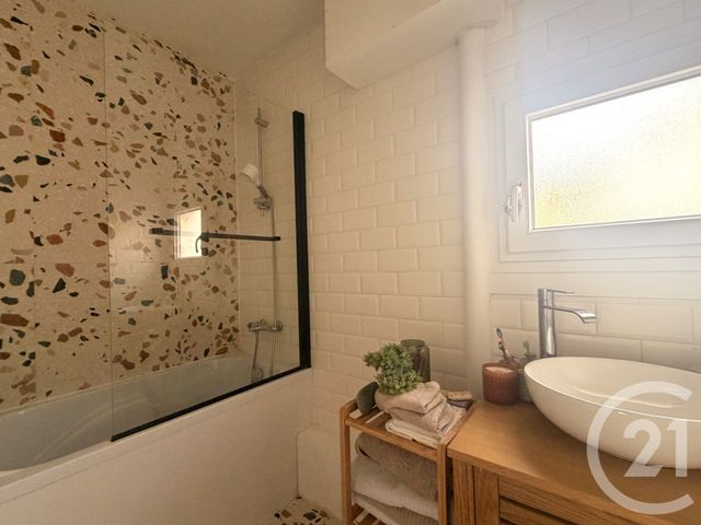 Appartement F3 à vendre - 3 pièces - 57.01 m2 - YERRES - 91 - ILE-DE-FRANCE - Century 21 Optimmo