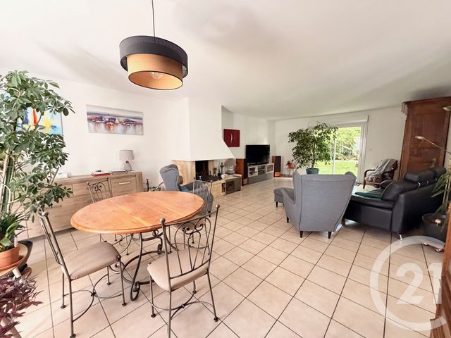 maison à vendre - 6 pièces - 140.0 m2 - YERRES - 91 - ILE-DE-FRANCE - Century 21 Optimmo