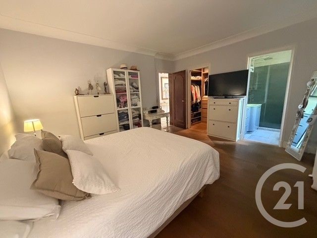 maison à vendre - 8 pièces - 235.41 m2 - YERRES - 91 - ILE-DE-FRANCE - Century 21 Optimmo