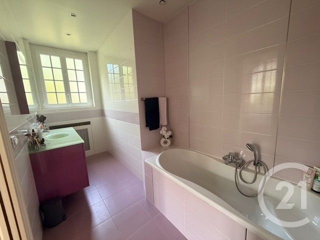 maison à vendre - 8 pièces - 235.41 m2 - YERRES - 91 - ILE-DE-FRANCE - Century 21 Optimmo