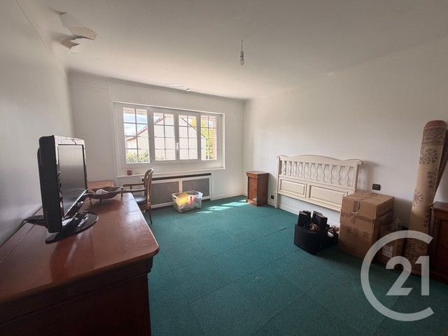 maison à vendre - 8 pièces - 235.41 m2 - YERRES - 91 - ILE-DE-FRANCE - Century 21 Optimmo