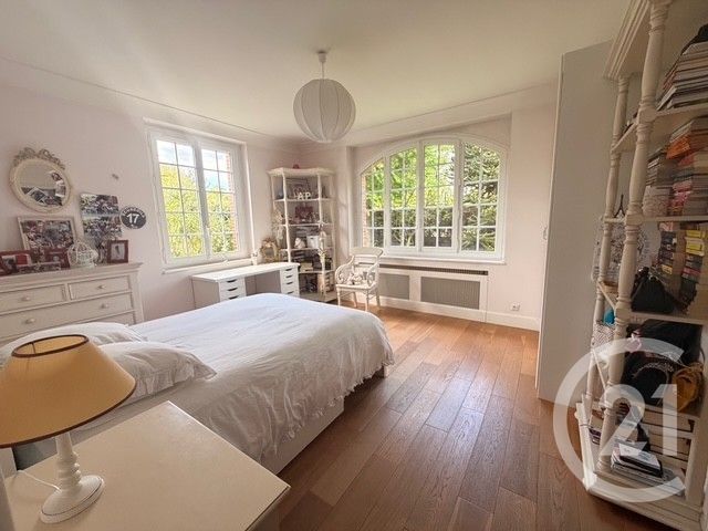 maison à vendre - 8 pièces - 235.41 m2 - YERRES - 91 - ILE-DE-FRANCE - Century 21 Optimmo
