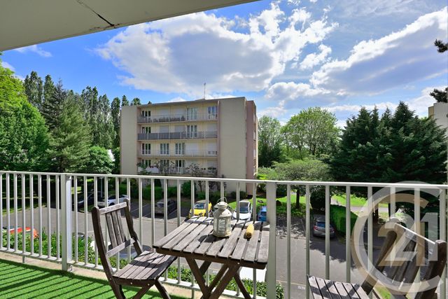 Appartement F4 à vendre - 4 pièces - 73.6 m2 - YERRES - 91 - ILE-DE-FRANCE - Century 21 Optimmo