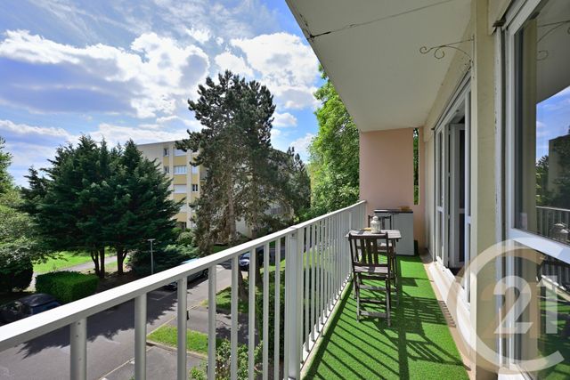 Appartement F4 à vendre - 4 pièces - 73.6 m2 - YERRES - 91 - ILE-DE-FRANCE - Century 21 Optimmo